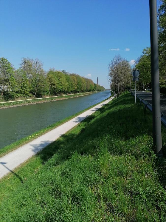 Haus Lupo Am Kanal Castrop-Rauxel Ngoại thất bức ảnh